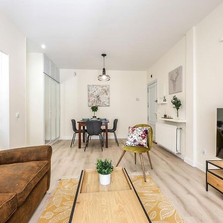 Tirso De Molina Appartamento Madrid Esterno foto